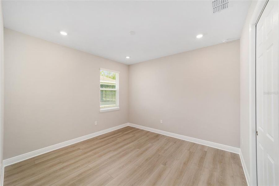 Spacious, unfurnished interior of a new home in , Ocala (Image 45).