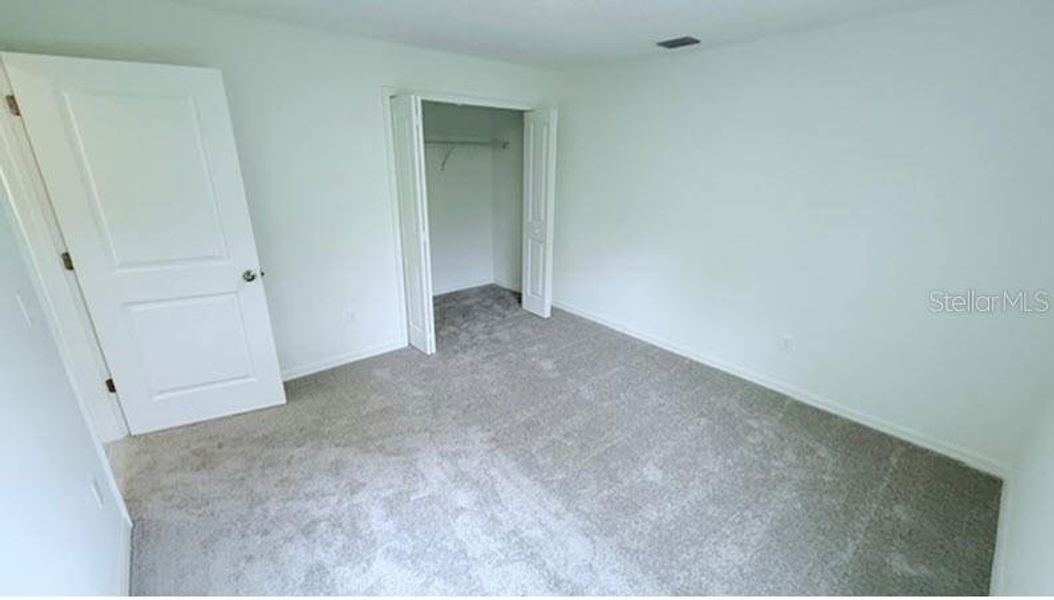 Spacious, unfurnished interior of a new home in , Palm Coast (Image 9).