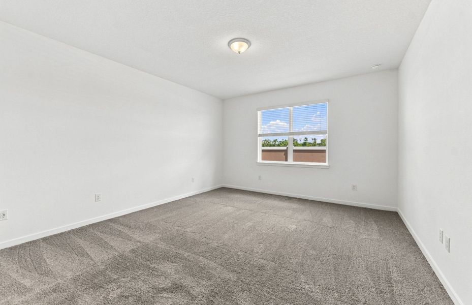 Spacious, unfurnished interior of a new home in Seaire, Parrish (Image 14).