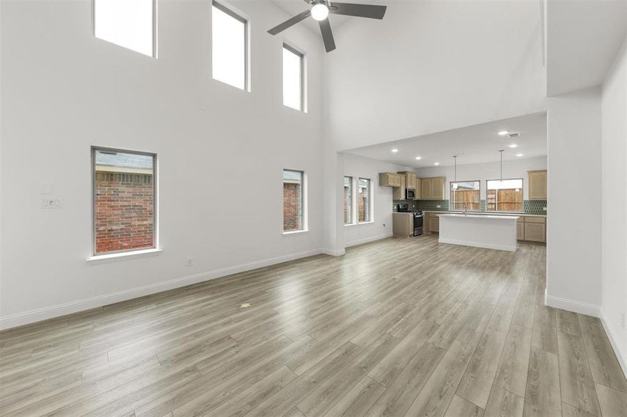 1612GrassyPond_9 1612GrassyPond_9