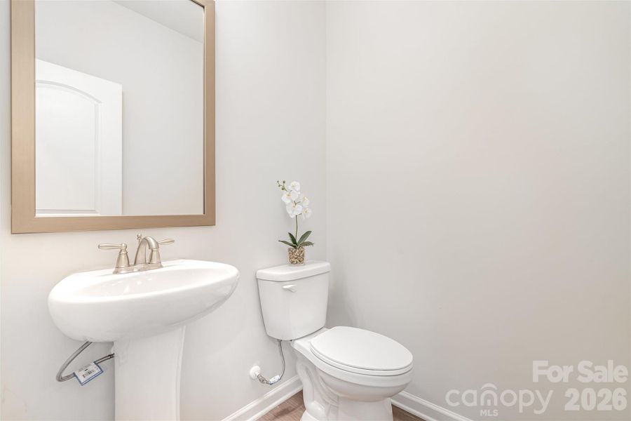 Image 28 of a home in .