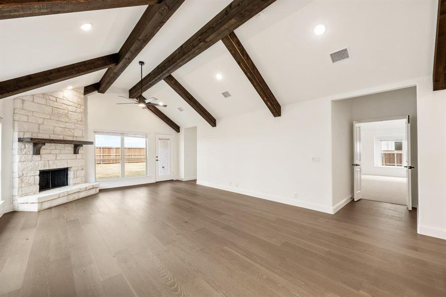 Spacious, unfurnished interior of a new home in Meraki, Forney (Image 21).