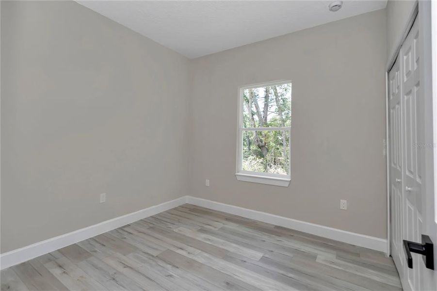 Spacious, unfurnished interior of a new home in , Ocala (Image 30).
