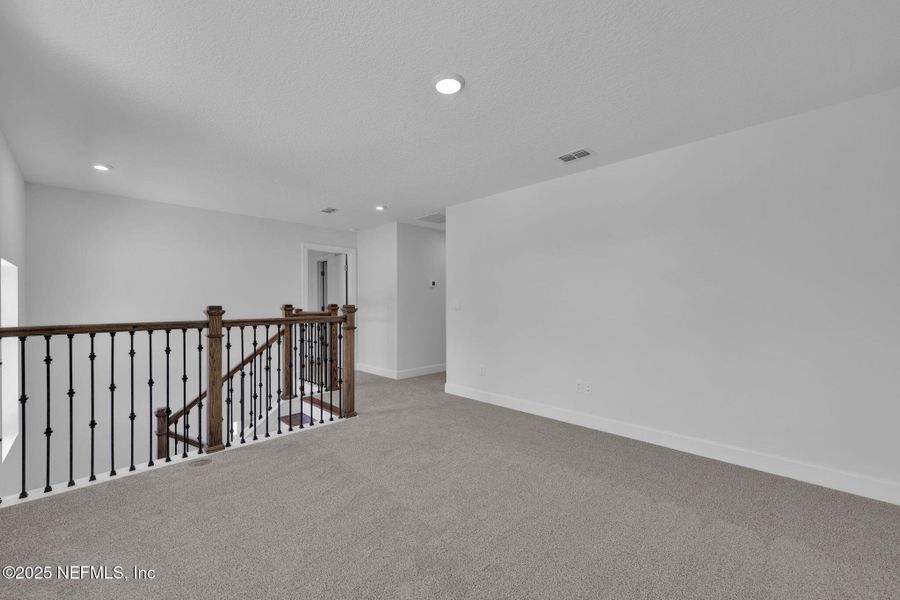 Spacious, unfurnished interior of a new home in Creighton Pointe, Fleming Island (Image 35).