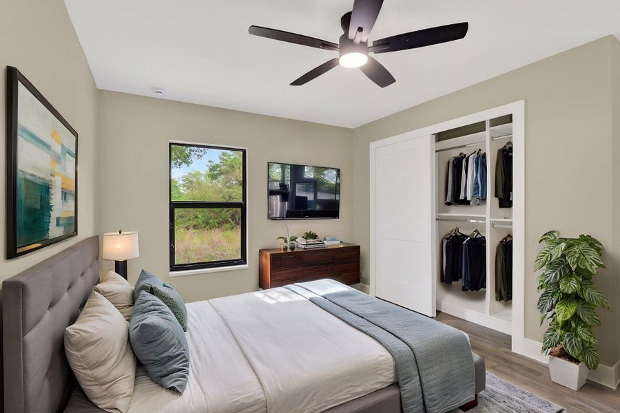 39-web-or-mls-P1171138 virtually staged