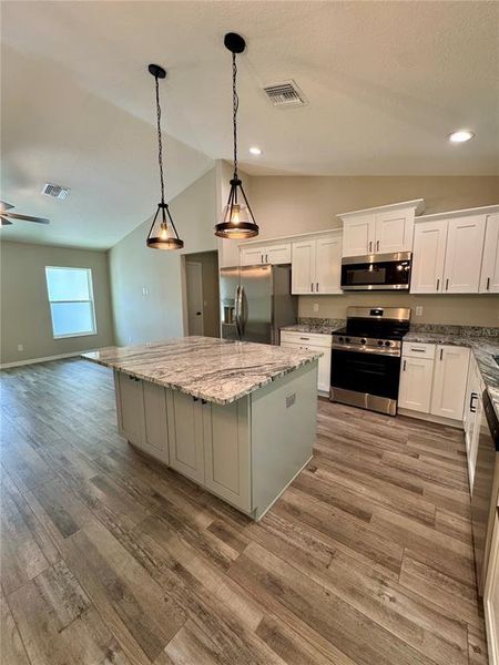 Furnished interior view inside a new home in , Dunnellon (Image 9).