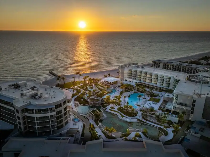 Condo located in Longboat Key, FL showcasing its design and architecture (Image 3). Condo located in Longboat Key, FL showcasing its design and architecture (Image 3).