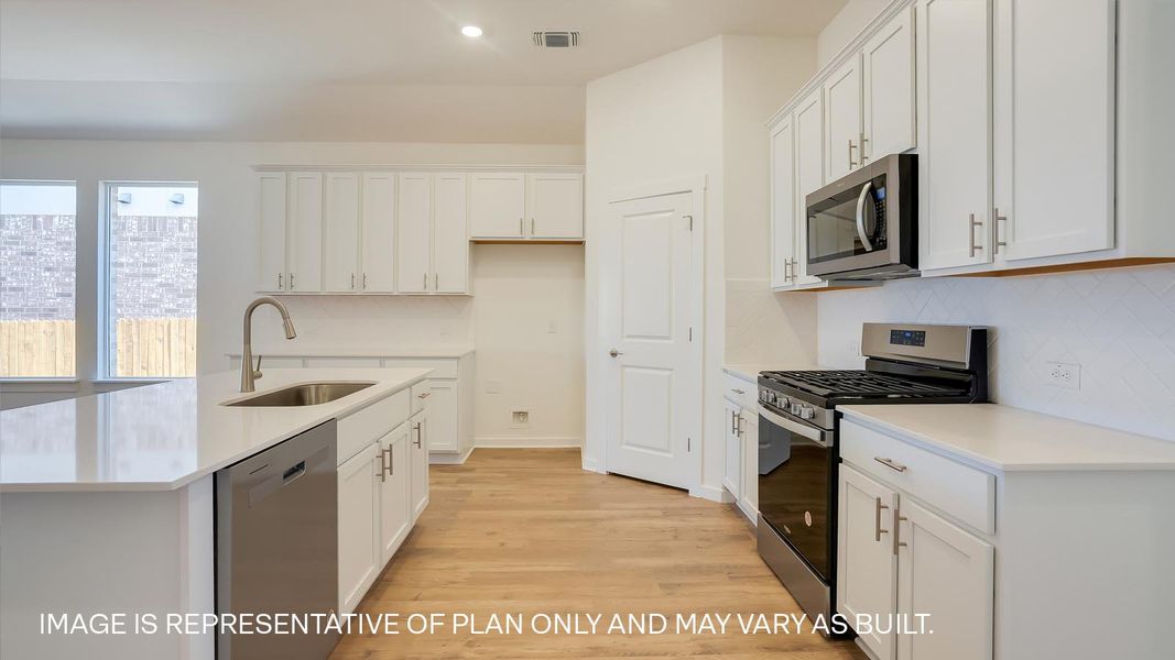 Furnished interior view inside a new home in Rosenbusch Ranch, Leander (Image 6). Furnished interior view inside a new home in Rosenbusch Ranch, Leander (Image 6).