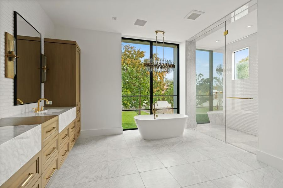 Representative furnished interior of a home built from the Hummingbird by BedBrock Developers in Bird Street Estates, Paradise Valley (Image 75). Representative furnished interior of a home built from the Hummingbird by BedBrock Developers in Bird Street Estates, Paradise Valley (Image 75).