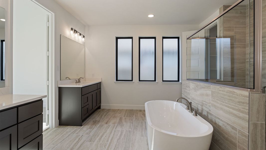 Furnished interior view inside a new home in Sienna, Missouri City (Image 6).