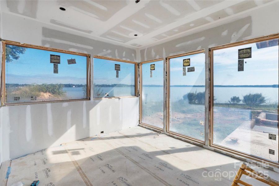 Primary Suite -Sitting Room