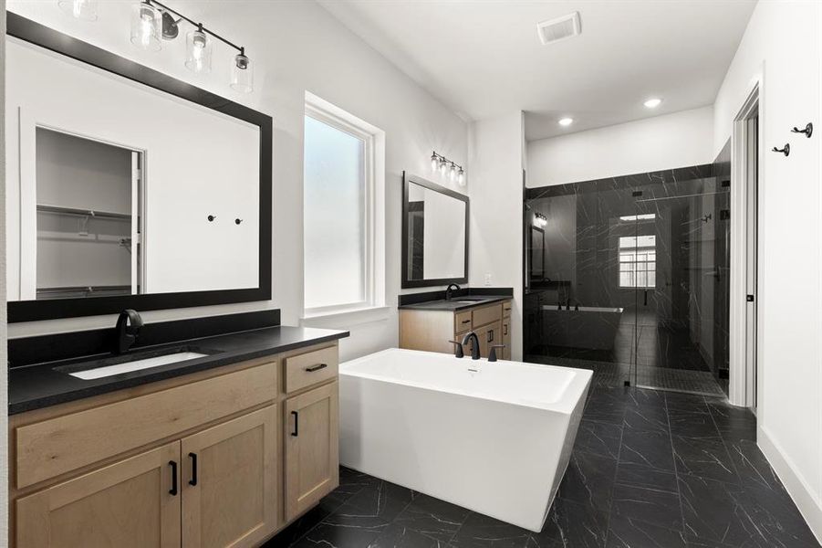 16. 7220 Oak Knoll - Bath