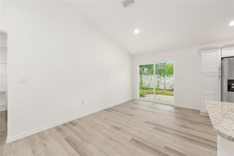 Spacious, unfurnished interior of a new home in , Ocala (Image 65).