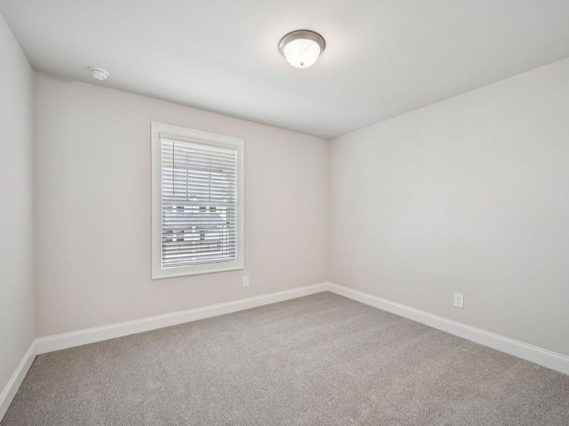 Spacious, unfurnished interior of a new home in Martin Springs - Highland Series, Lawrenceville (Image 16).