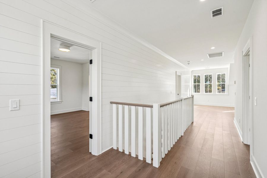 Spacious, unfurnished interior of a new home in , Johns Island (Image 46).