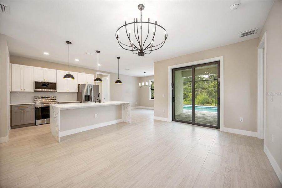 Spacious, unfurnished interior of a new home in , Port Charlotte (Image 36).
