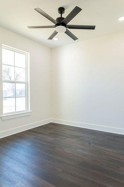 Spacious, unfurnished interior of a new home in , Henderson (Image 29).