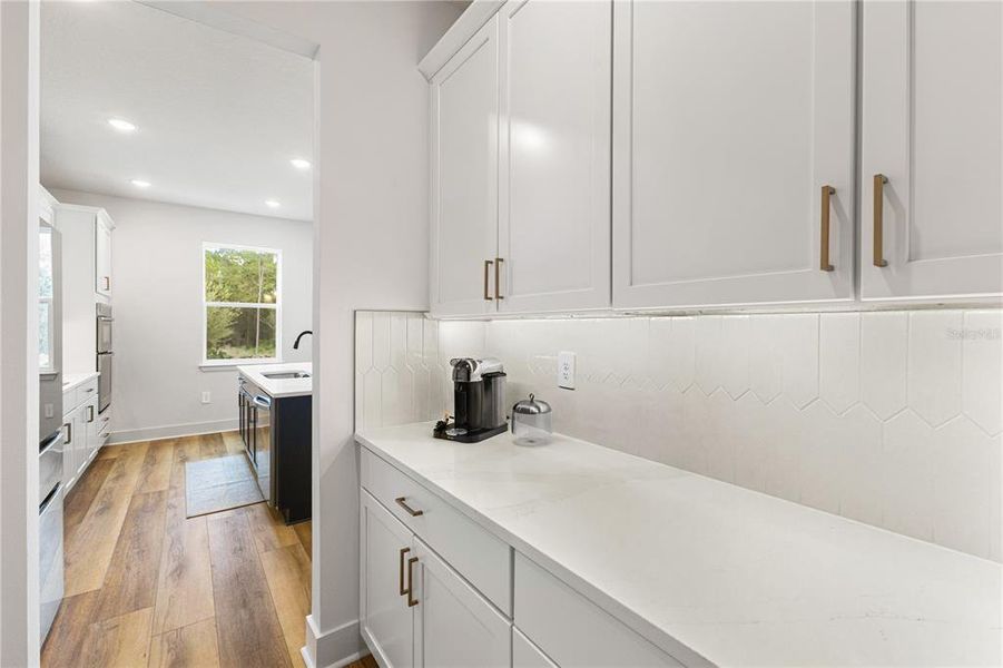 Furnished interior view inside a new home in Summerlake Reserve, Winter Garden (Image 16). Furnished interior view inside a new home in Summerlake Reserve, Winter Garden (Image 16).