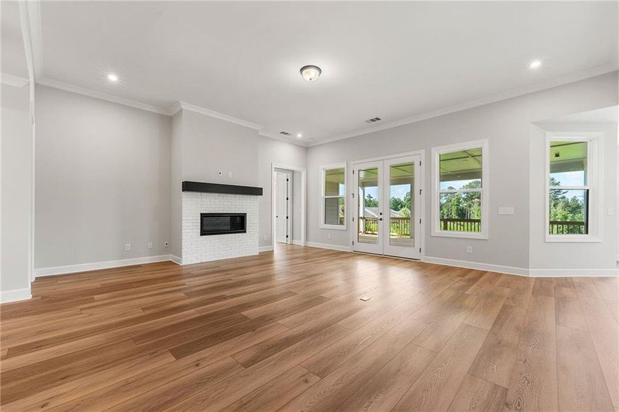 Spacious, unfurnished interior of a new home in Cresswind Georgia at Twin Lakes, Hoschton (Image 24). Spacious, unfurnished interior of a new home in Cresswind Georgia at Twin Lakes, Hoschton (Image 24).