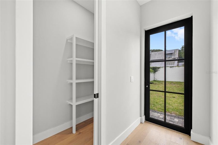 Spacious, unfurnished interior of a new home in , Orlando (Image 28). Spacious, unfurnished interior of a new home in , Orlando (Image 28).