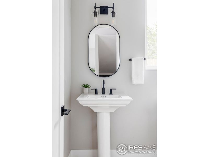 Image 32 of a home in .