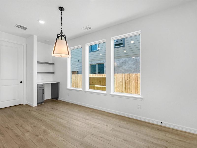 Spacious, unfurnished interior of a new home in Brookewater, Rosenberg (Image 20).