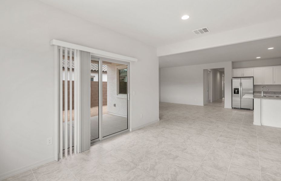 Spacious, unfurnished interior of a new home in Hayden Estates, Buckeye (Image 24). Spacious, unfurnished interior of a new home in Hayden Estates, Buckeye (Image 24).