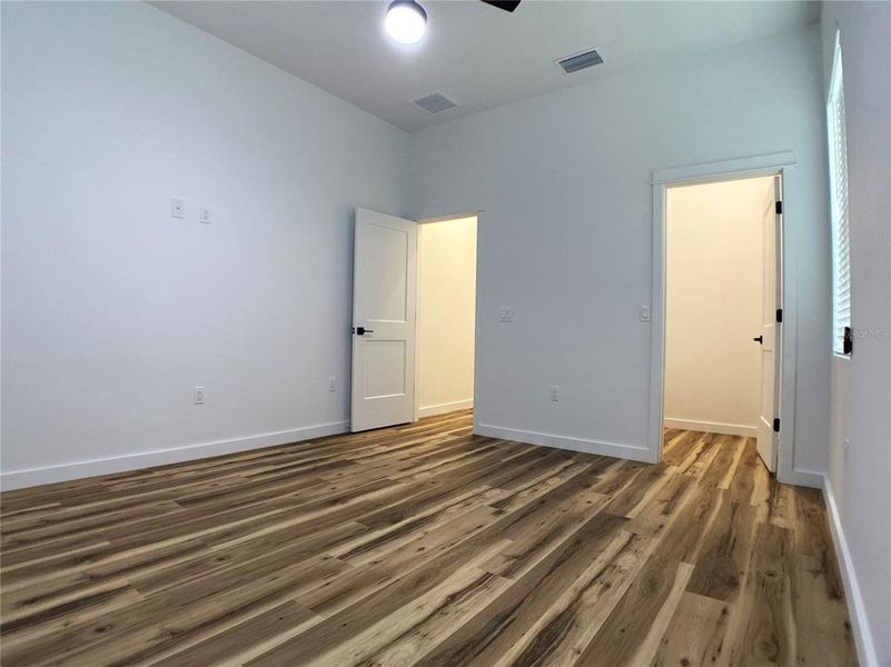 Spacious, unfurnished interior of a new home in , Punta Gorda (Image 22).