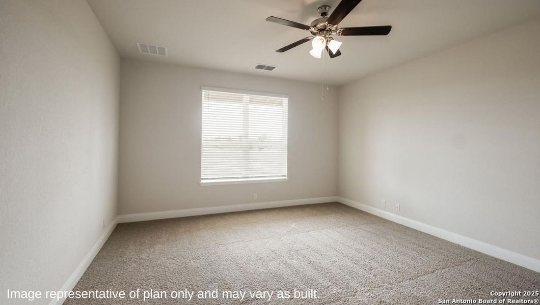Spacious, unfurnished interior of a new home in Brookstone Creek, San Antonio (Image 21).