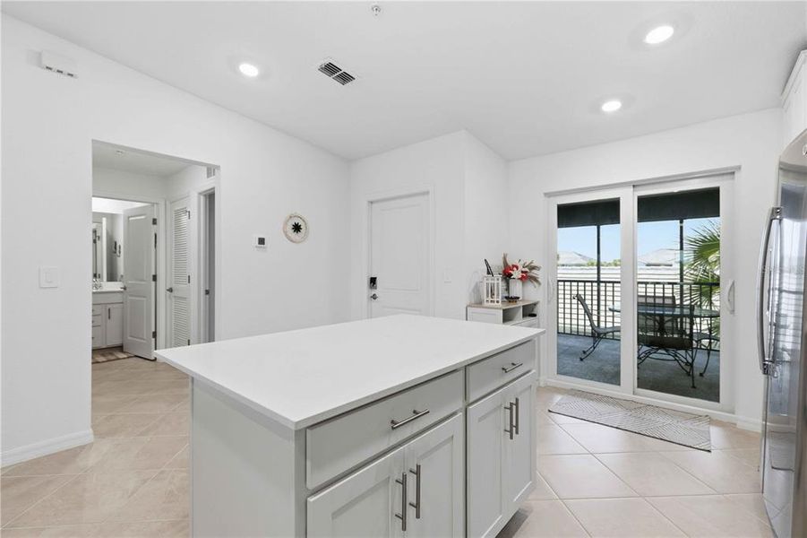 Furnished interior view inside a new home in , Venice (Image 9).