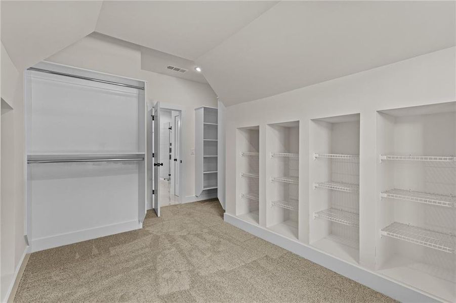 Image 45 of a home in .