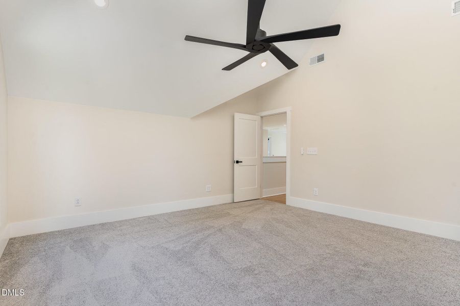 018_dsc00087-edit_539