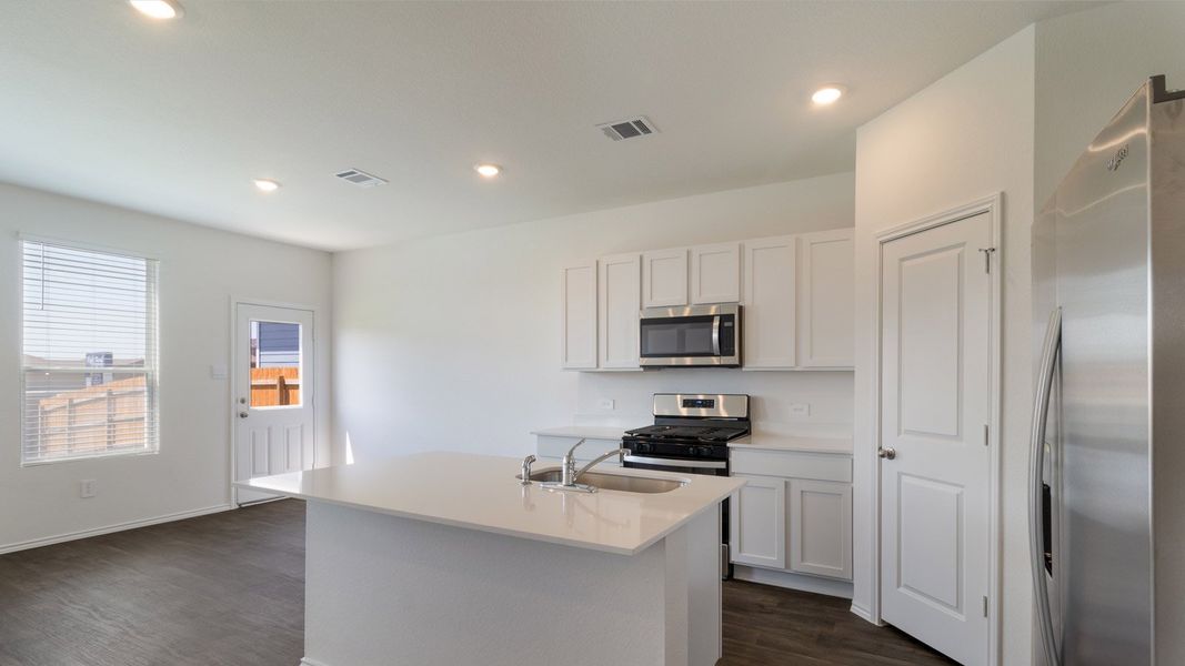 Representative furnished interior of a home built from the The Sage by D.R. Horton in Marigold, Kyle (Image 5). Representative furnished interior of a home built from the The Sage by D.R. Horton in Marigold, Kyle (Image 5).