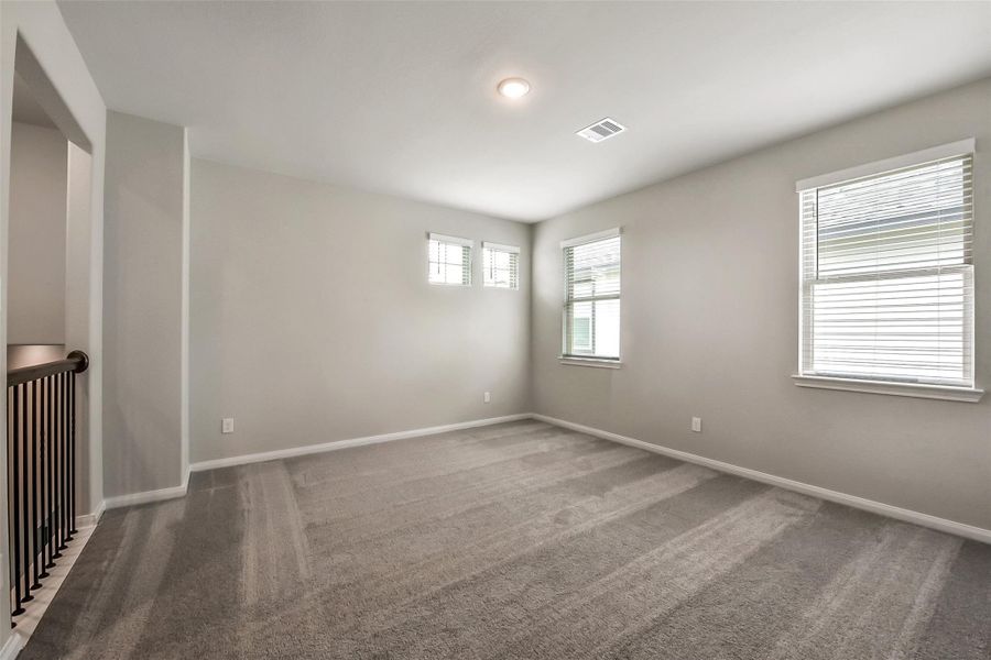 Image 24 of a home in Anderson Lakes.