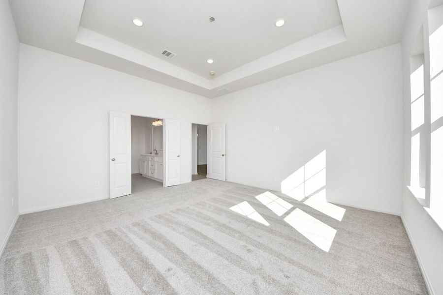 Photos are representative and may not reflect the exact unit.