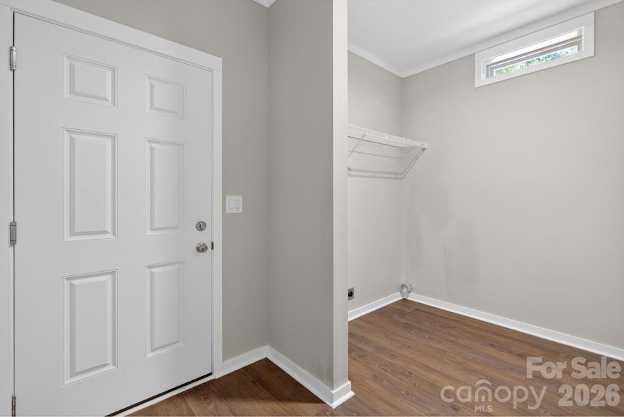 Spacious, unfurnished interior of a new home in , Columbus (Image 31).