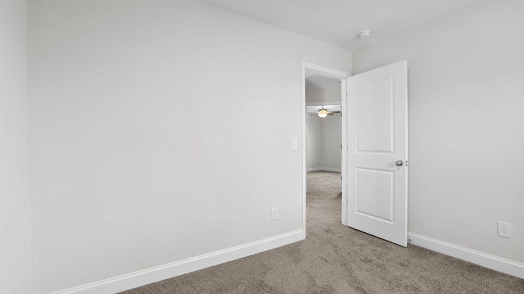 Spacious, unfurnished interior of a new home in Edgewood Estates, Greenville (Image 26).