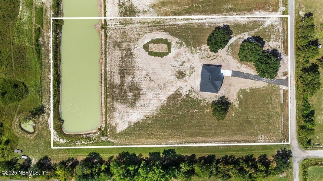 Image 29 of a home in .