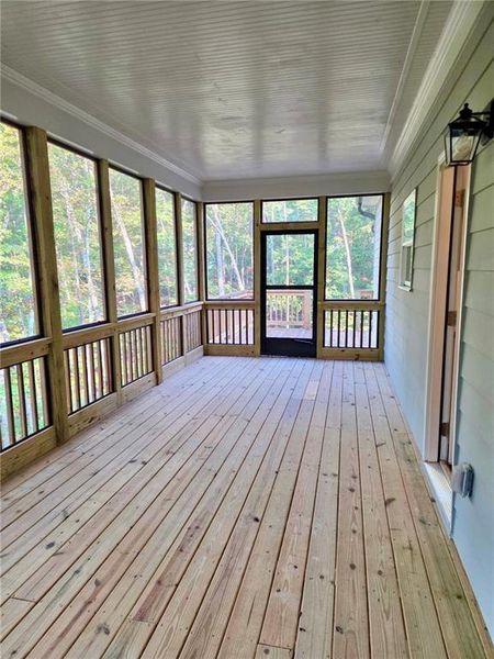 Exterior details and patio area of a home in , Waleska (Image 3).