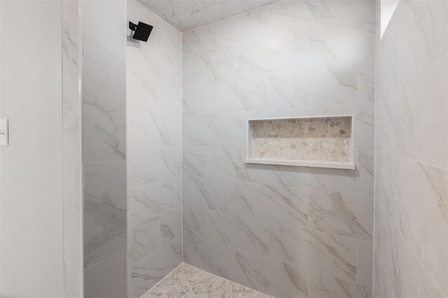 Close-up of interior finishes inside a home in , Mabank (Image 14). Close-up of interior finishes inside a home in , Mabank (Image 14).