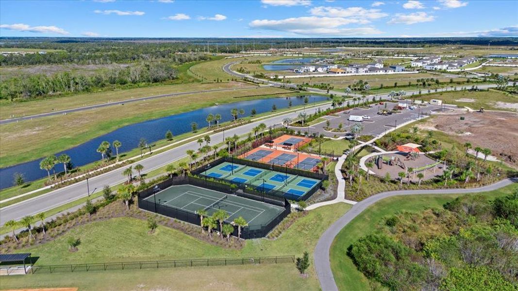 Image 50 of a home in Star Farms at Lakewood Ranch. Image 50 of a home in Star Farms at Lakewood Ranch.