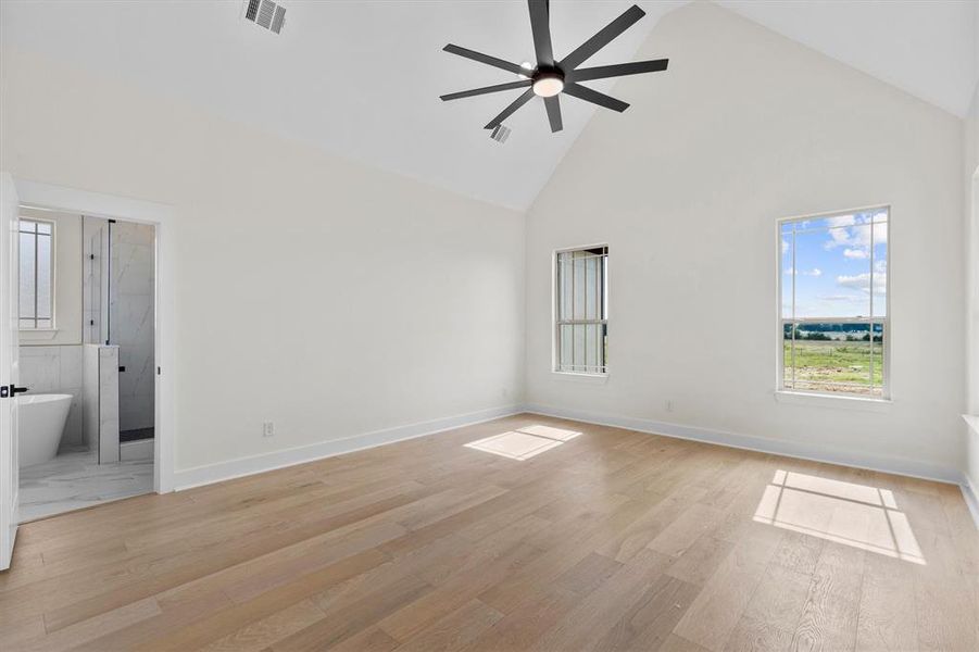 Master Bedroom Master Bedroom
