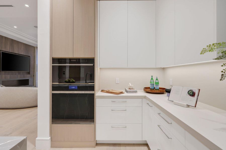 Furnished interior view inside a new home in , Delray Beach (Image 68). Furnished interior view inside a new home in , Delray Beach (Image 68).