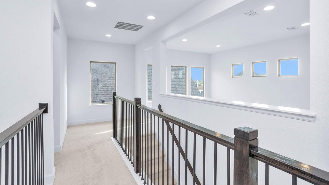 Spacious, unfurnished interior of a new home in Amira 45', Tomball (Image 4). Spacious, unfurnished interior of a new home in Amira 45', Tomball (Image 4).