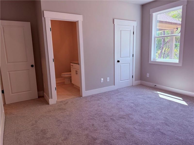 Spacious, unfurnished interior of a new home in , Monroe (Image 13).