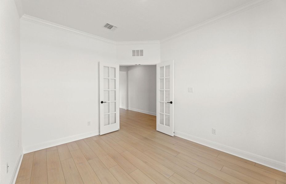 Spacious, unfurnished interior of a new home in Santa Rita Ranch, Liberty Hill (Image 25). Spacious, unfurnished interior of a new home in Santa Rita Ranch, Liberty Hill (Image 25).