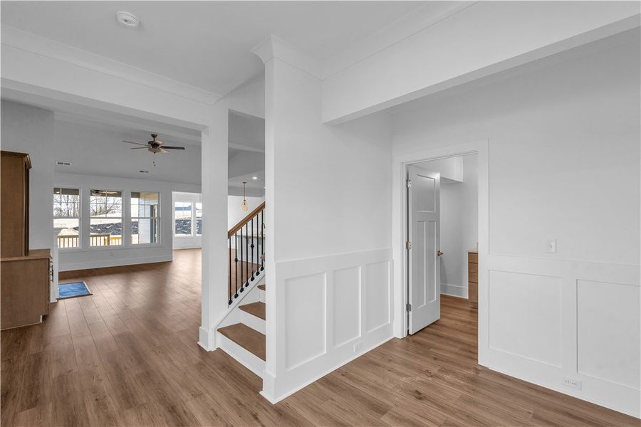 Spacious, unfurnished interior of a new home in Cross Creek Golf Club, Seneca (Image 18).