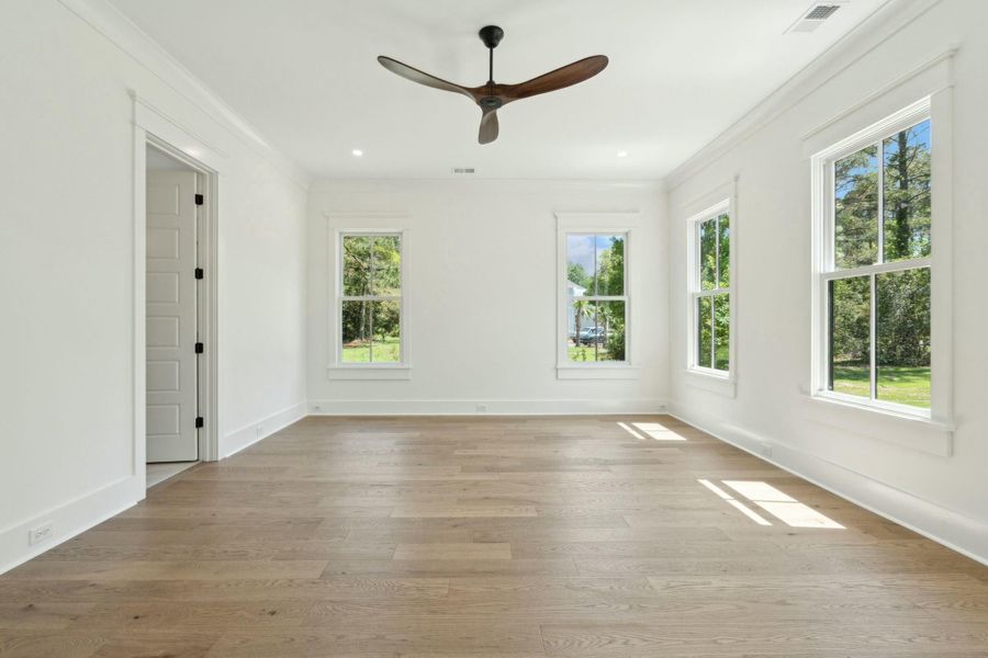 Spacious, unfurnished interior of a new home in , Johns Island (Image 25).