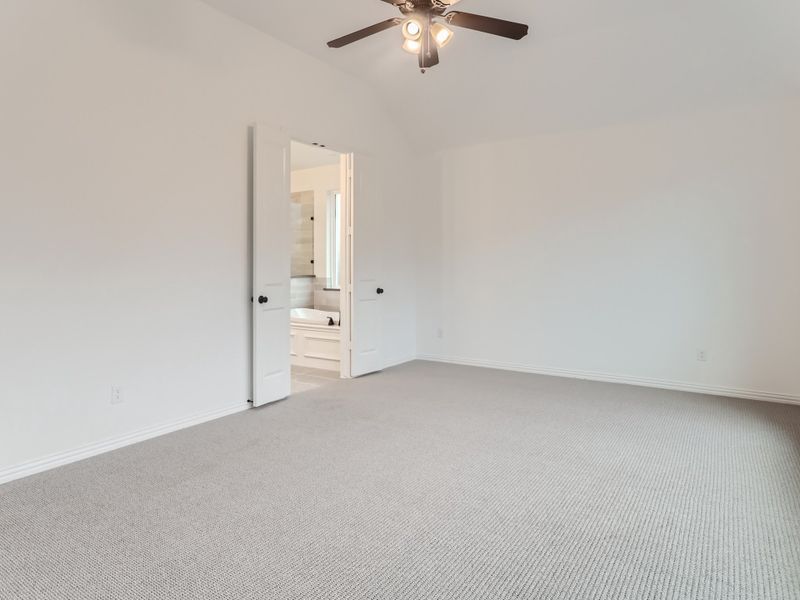 Plan 1542 Main Bedroom Representative Photo by American Legend Homes