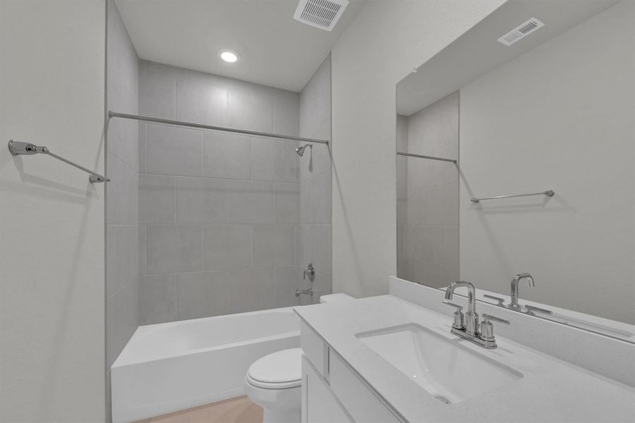 Furnished interior view inside a new home in Summer Place 35', Montgomery (Image 21). Furnished interior view inside a new home in Summer Place 35', Montgomery (Image 21).